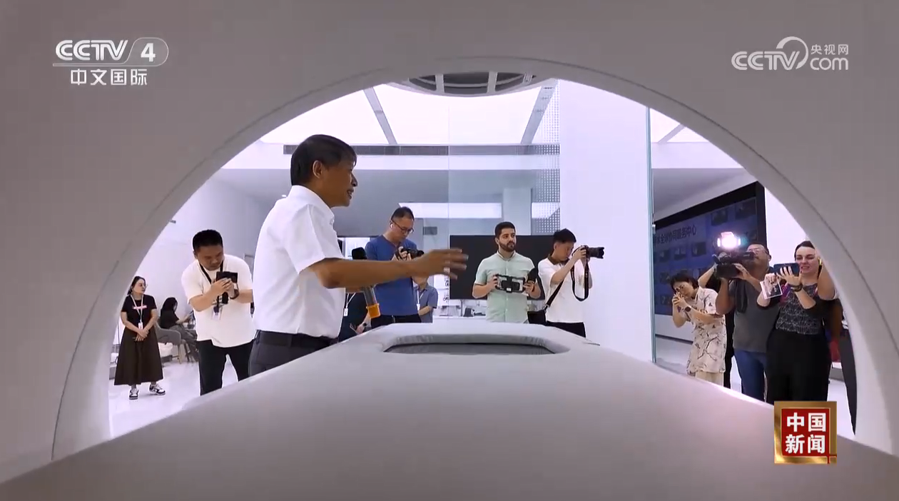 央视报道，重庆造海扶刀获巴西媒体记者点赞