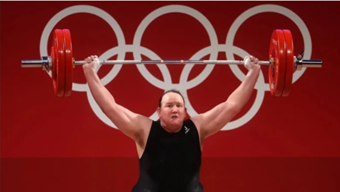 首位奥运变性选手引发争议：变性能改变身体优势吗？